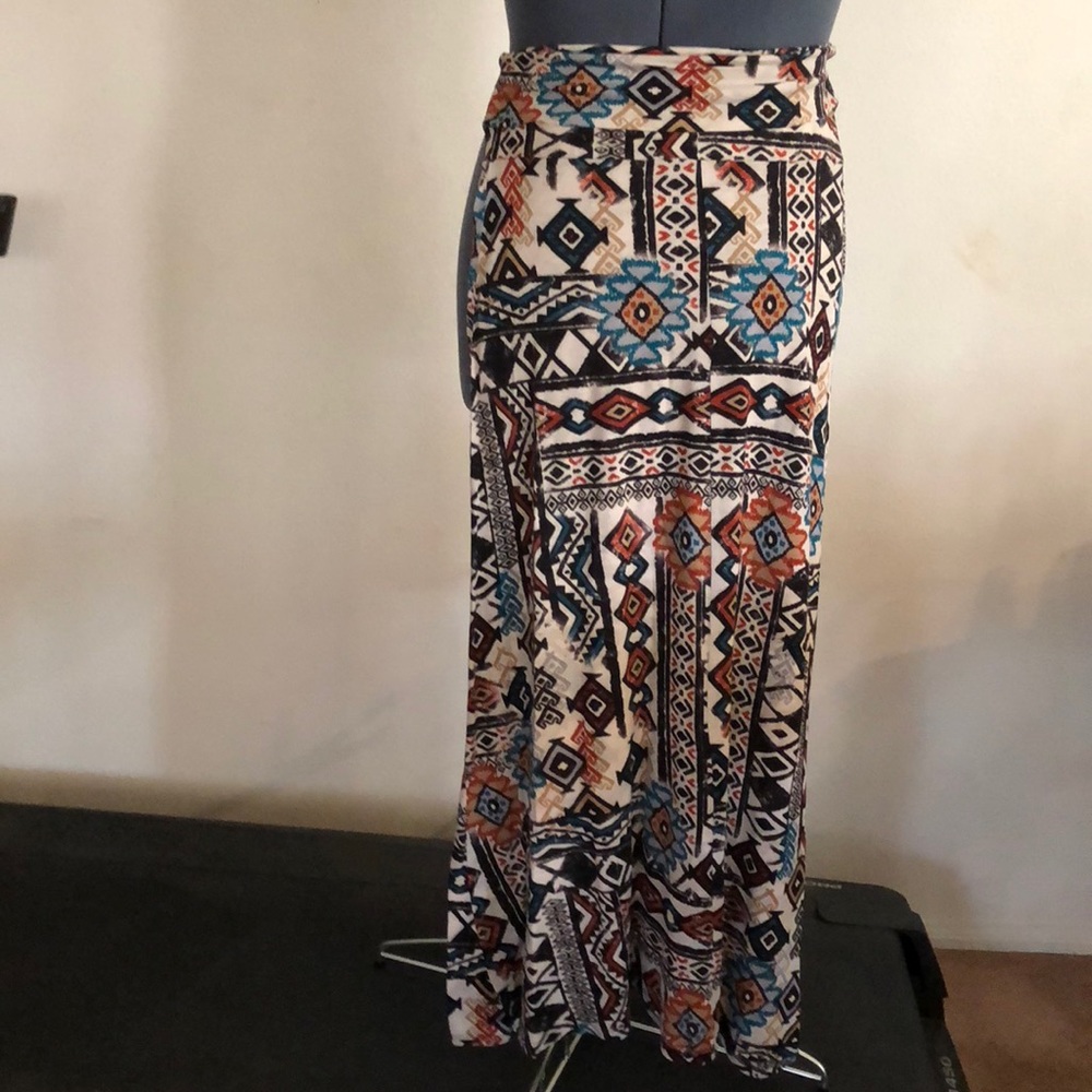 A8Design Skirt